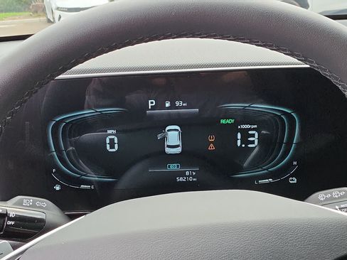 Certified 2023 Kia Niro EX Touring FWD image 31