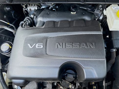 Used 2022 Nissan Pathfinder Platinum w/ Cargo Package image 34