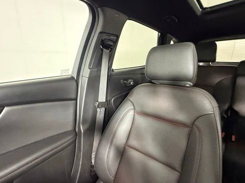 Used 2021 Chevrolet Blazer RS w/ Enhanced Convenience Package AWD/4WD image 19