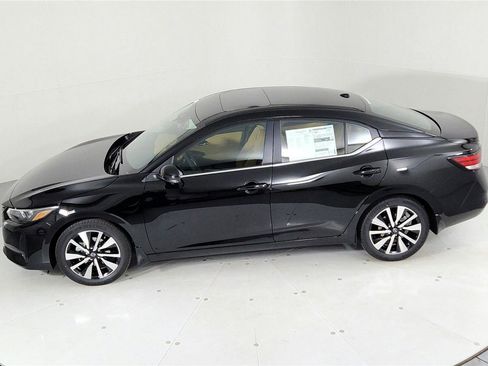 Certified 2025 Nissan Sentra SV w/ SV Premium Package image 42