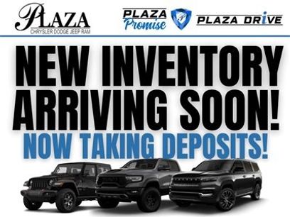 Used 2025 Chevrolet Traverse LT w/ Driver Confidence Package