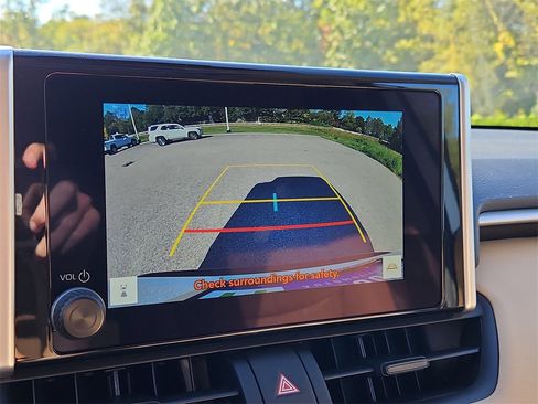 New 2025 Toyota RAV4 XLE image 11