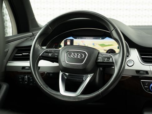 Used 2019 Audi Q7 2.0T Premium Plus w/ Premium Plus Package AWD/4WD image 9
