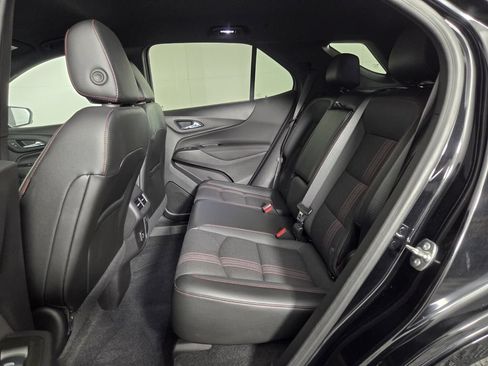 Used 2024 Chevrolet Equinox RS AWD/4WD image 23