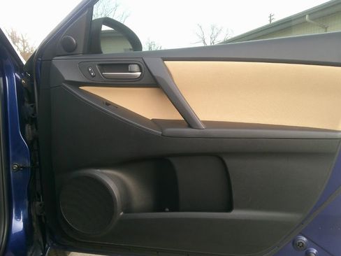 Used 2012 MAZDA MAZDA3 i Touring image 15