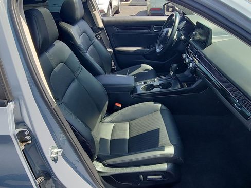 Used 2024 Honda Civic Touring image 28