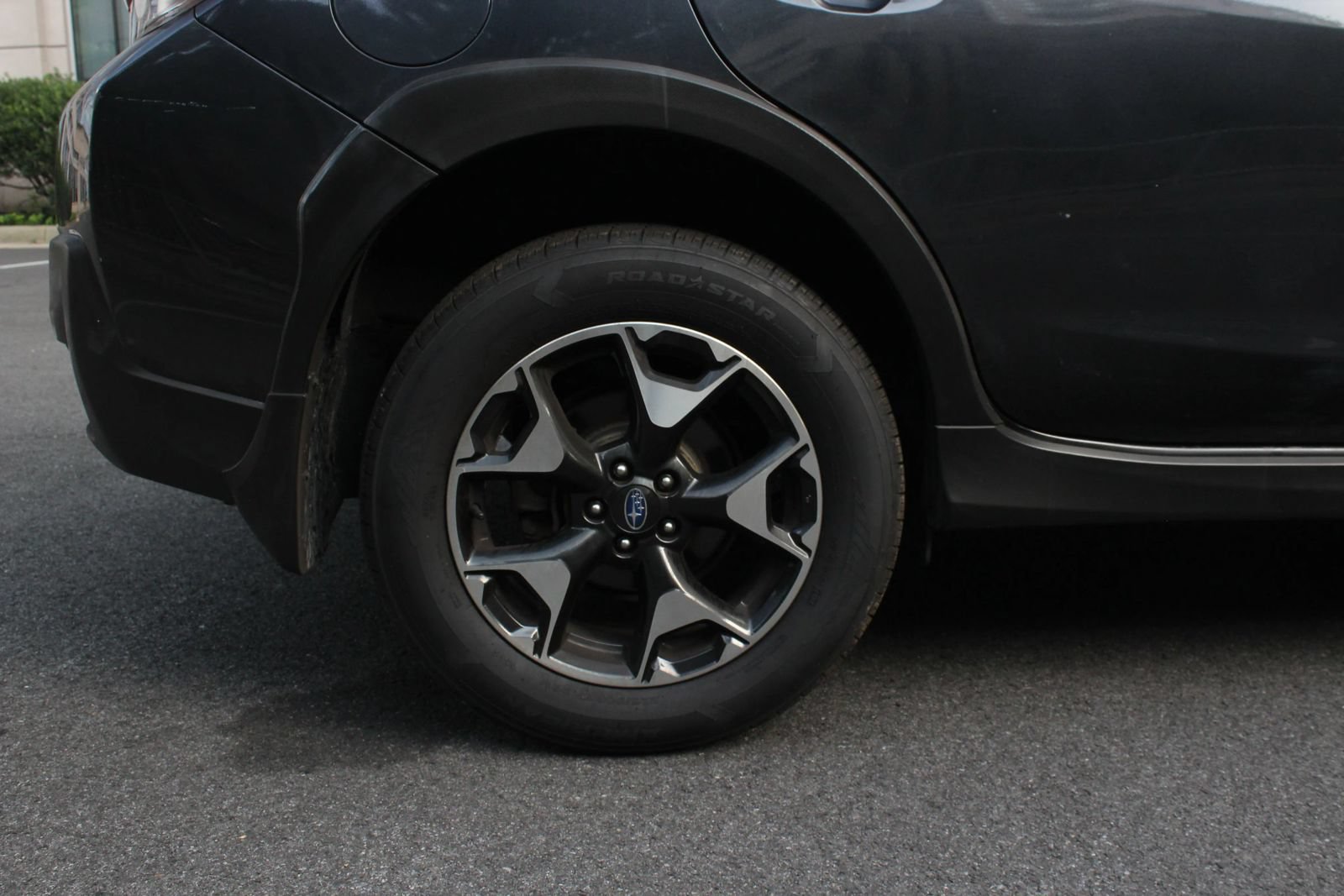 Used 2019 Subaru Crosstrek 2.0i Premium AWD/4WD image 5