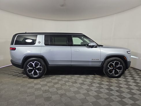 Used 2024 Rivian R1S Adventure AWD/4WD image 6
