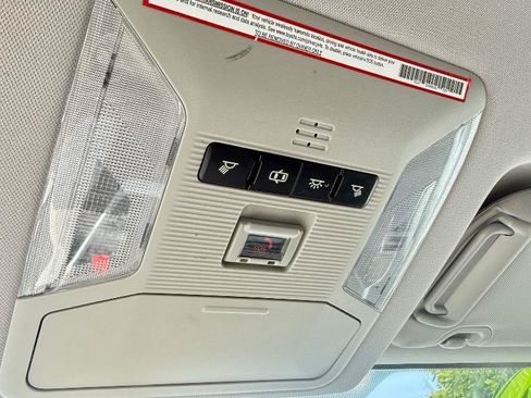 Used 2020 Toyota RAV4 XLE FWD image 13