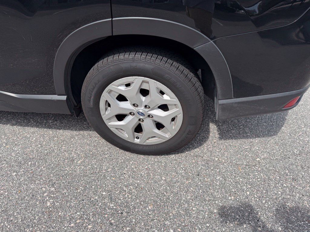 Used 2019 Subaru Forester w/ Alloy Wheel Package AWD/4WD image 8