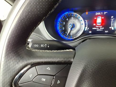 Used 2020 Chrysler Pacifica Limited w/ S Appearance Package FWD image 20