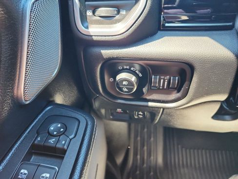 Used 2025 RAM 1500 Laramie w/ Night Edition AWD/4WD image 24