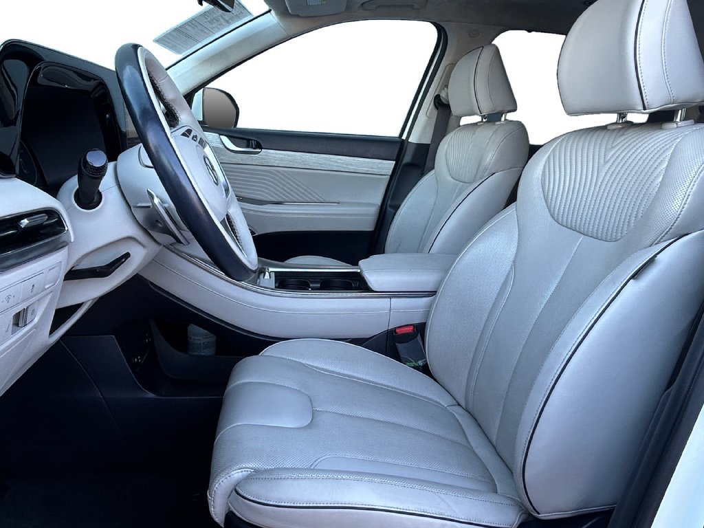 Used 2024 Hyundai Palisade Calligraphy FWD image 19