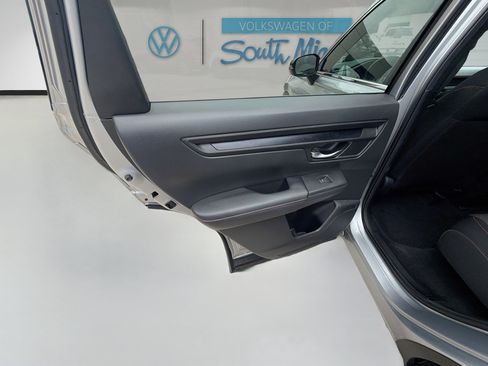 Used 2024 Honda CR-V Sport image 25