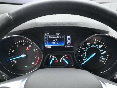 Used 2015 Ford Escape Titanium w/ Equipment Group 301A AWD/4WD image 10
