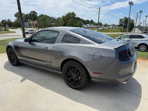 Used 2014 Ford Mustang GT Premium RWD image 9