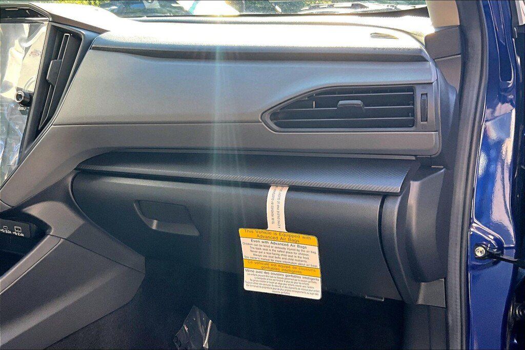 Certified 2026 Subaru Crosstrek 2.5i Premium AWD/4WD image 11