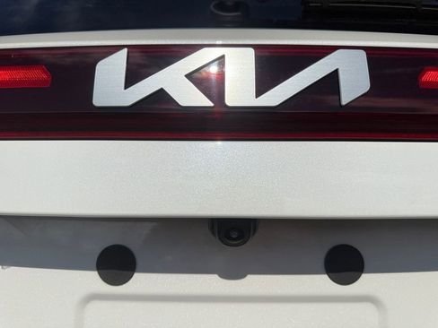 New 2026 Kia Seltos EX AWD/4WD image 17