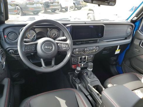 New 2025 Jeep Gladiator Rubicon image 7