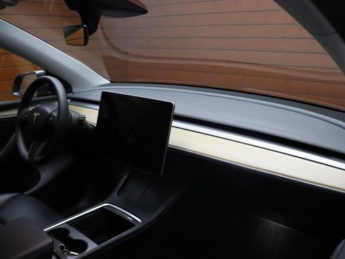 Used 2022 Tesla Model Y Performance image 73