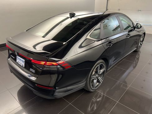 Used 2024 Honda Accord Sport image 6