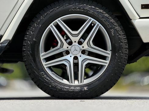 Used 2015 Mercedes-Benz G 63 AMG 4MATIC image 19