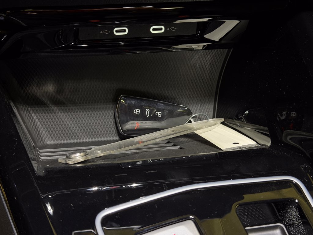 New 2026 Volkswagen GTI SE FWD image 20