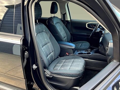 Used 2024 Ford Bronco Sport Heritage w/ Heritage Convenience Package image 4