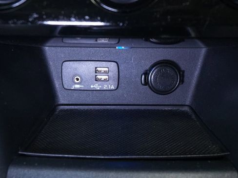 Used 2023 Subaru Forester Limited w/ Popular Package #3 image 34