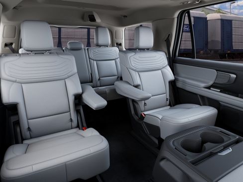 New 2027 Ford Expedition Platinum w/ Platinum Ultimate Package AWD/4WD image 11