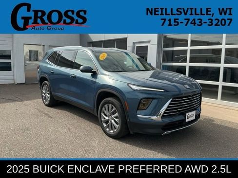 Used 2025 Buick Enclave Preferred AWD/4WD image 1