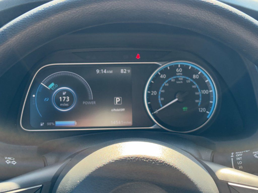 Used 2025 Nissan Leaf S FWD image 14