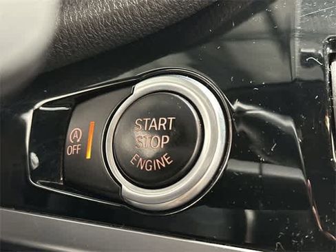 Used 2017 BMW X3 xDrive28i image 11