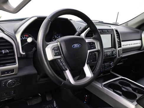 Used 2020 Ford F250 Lariat w/ Lariat Ultimate Package image 7