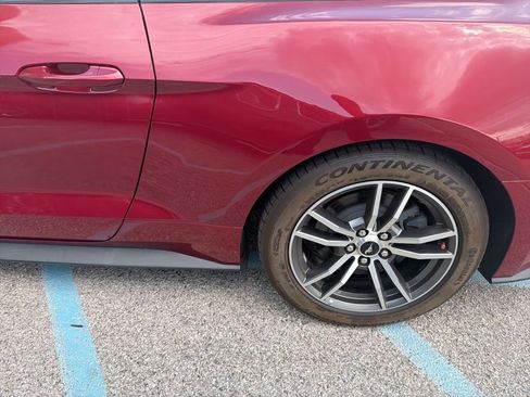 Used 2017 Ford Mustang GT Premium RWD image 12