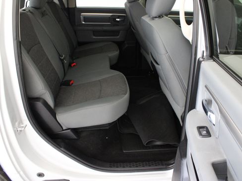 Used 2014 RAM 1500 Lone Star RWD image 33