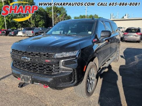 Used 2023 Chevrolet Suburban Z71 AWD/4WD image 1