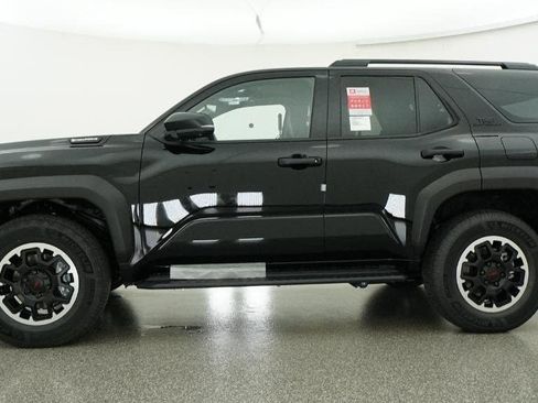 New 2026 Toyota 4Runner TRD Off-Road Premium AWD/4WD image 19