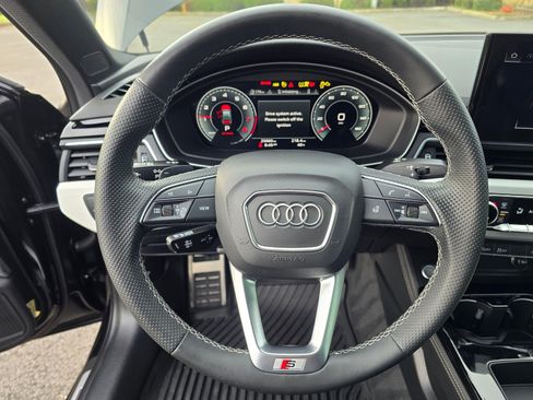 Used 2023 Audi A4 2.0T Premium Plus w/ Premium Plus Package AWD/4WD image 13
