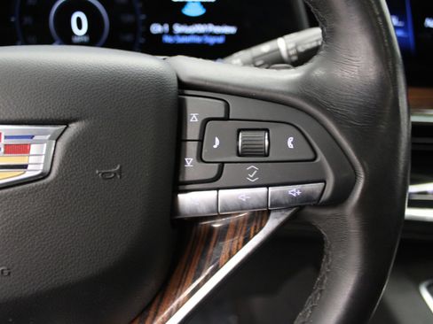 Used 2021 Cadillac Escalade Premium Luxury w/ Driver Assist Tech Package image 31