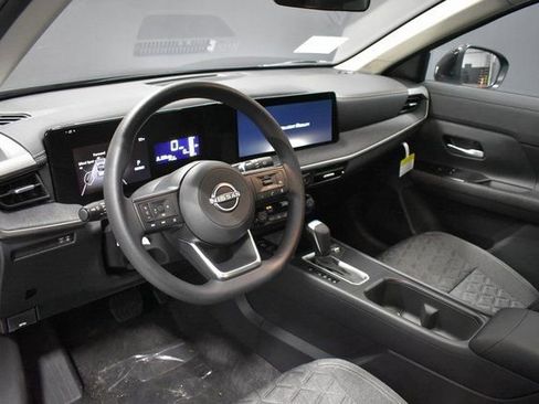 New 2026 Nissan Kicks SV w/ SV Premium Package image 4