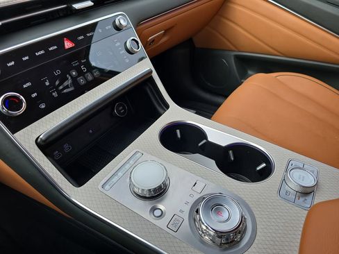 Used 2025 Genesis GV80 3.5T Advanced image 25