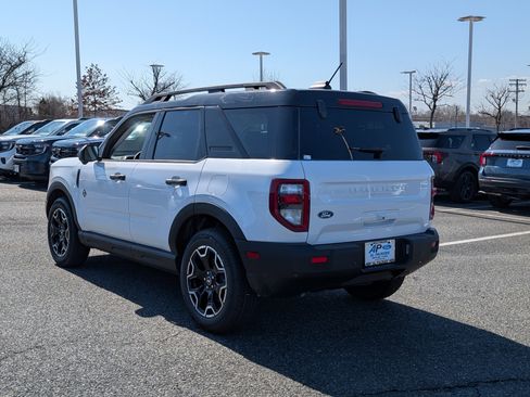 New 2026 Ford Bronco Sport Outer Banks w/ Outer Banks Tech Package+ image 3
