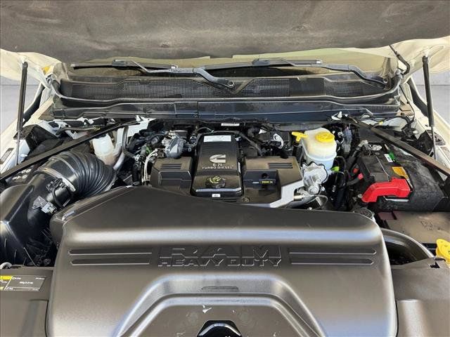 Used 2022 RAM 3500 Laramie AWD/4WD image 22