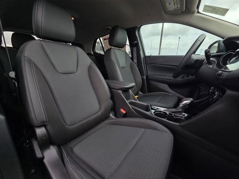 Used 2021 Buick Encore GX Select image 30