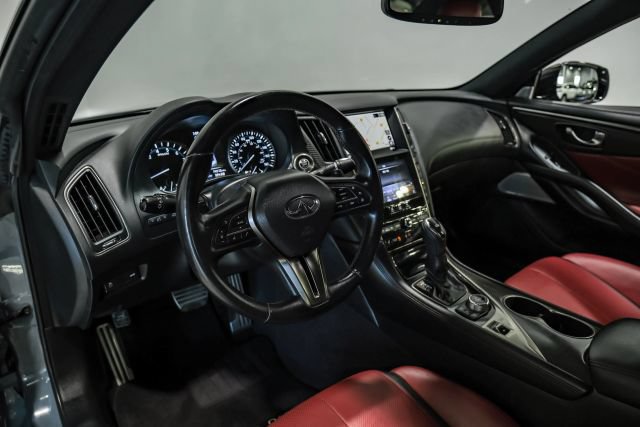 Used 2021 INFINITI Q60 Red Sport 400 w/ Carbon Fiber Package AWD/4WD image 4