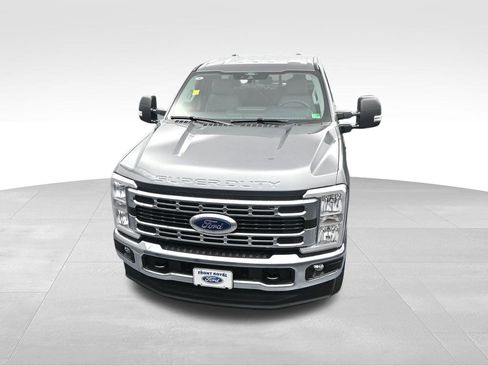 New 2026 Ford F250 XLT image 41