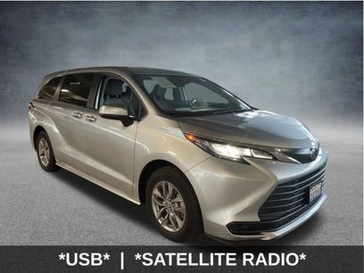 Used 2022 Toyota Sienna LE