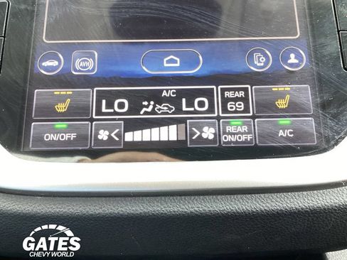 Used 2025 Subaru Ascent Premium AWD/4WD image 20