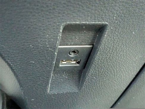 Used 2020 Toyota Corolla SE image 20